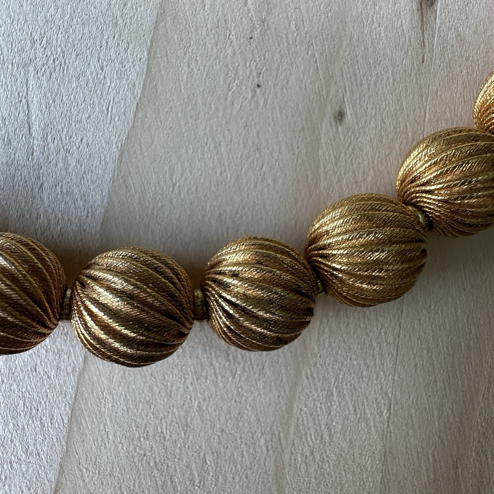 VTG Castlecliff Ball Bead Necklace 17 Inch Brushed Gold Plated‎ Signed Elegant - Picture 9 of 11